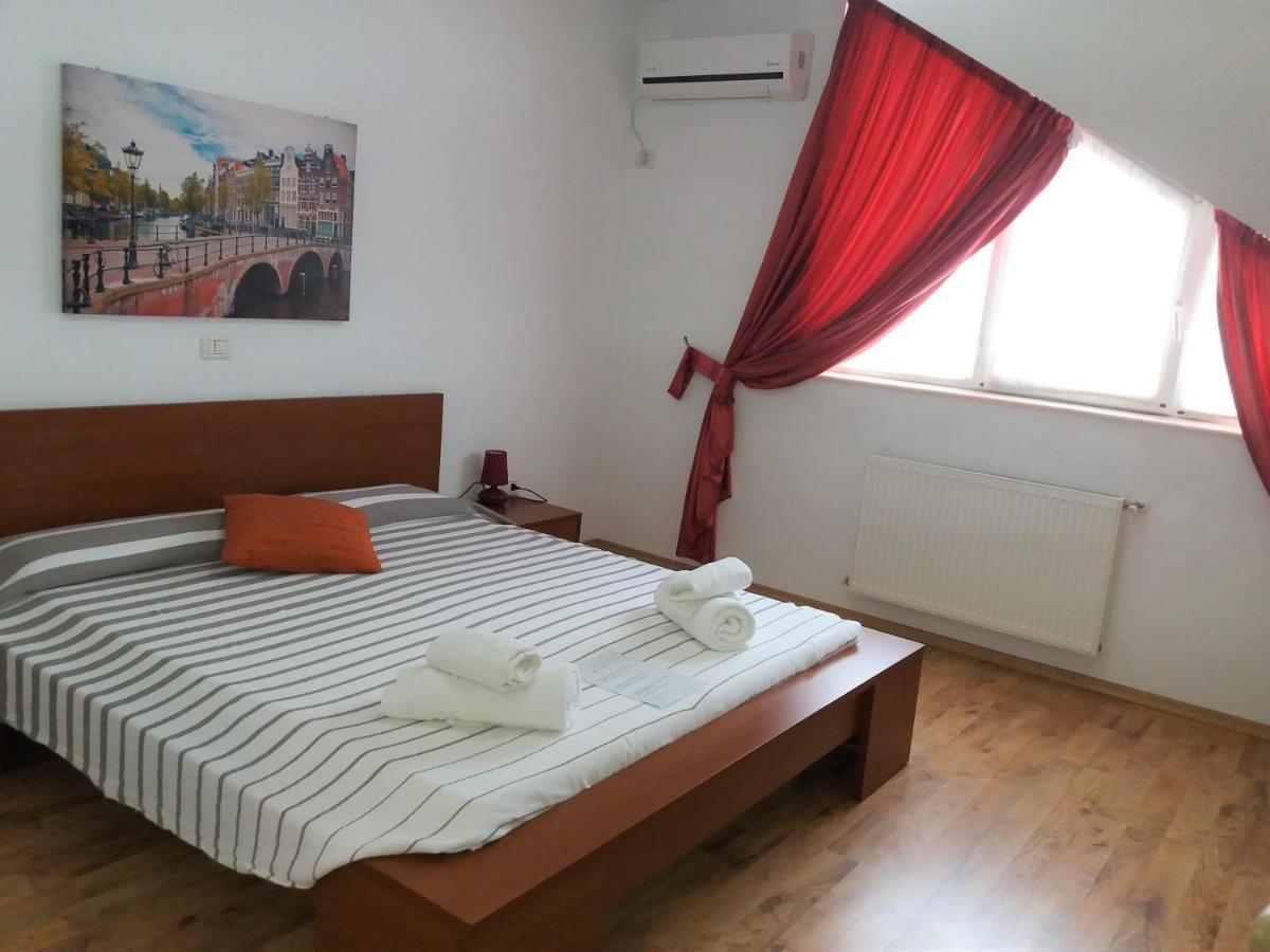 Hotel Vila Veneto Τιμισοάρα Εξωτερικό φωτογραφία