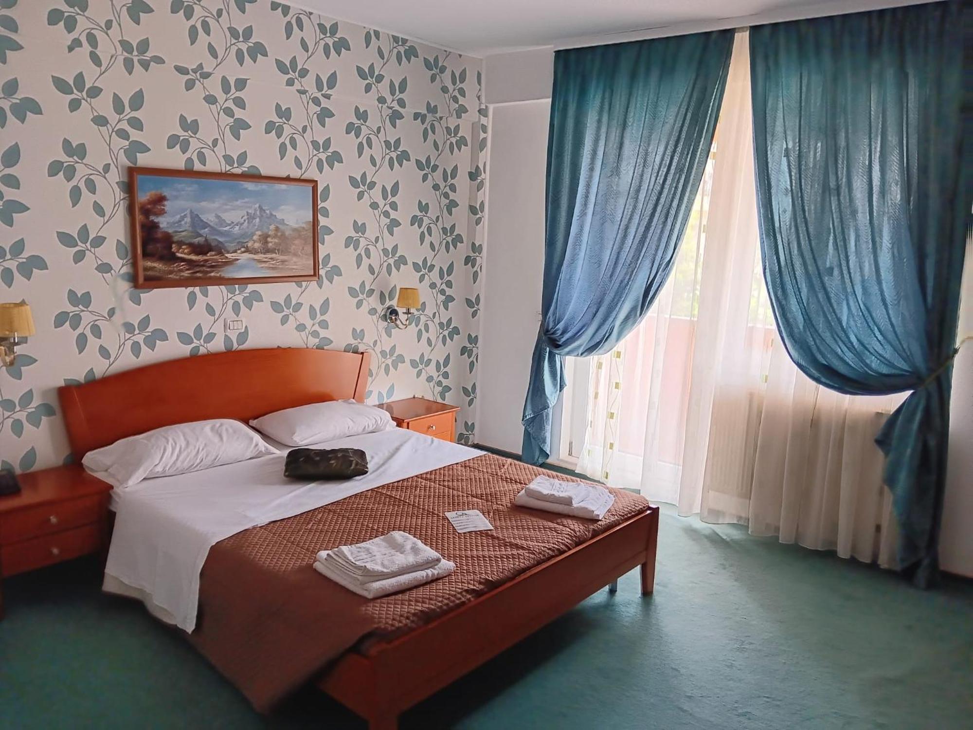 Hotel Vila Veneto Τιμισοάρα Εξωτερικό φωτογραφία