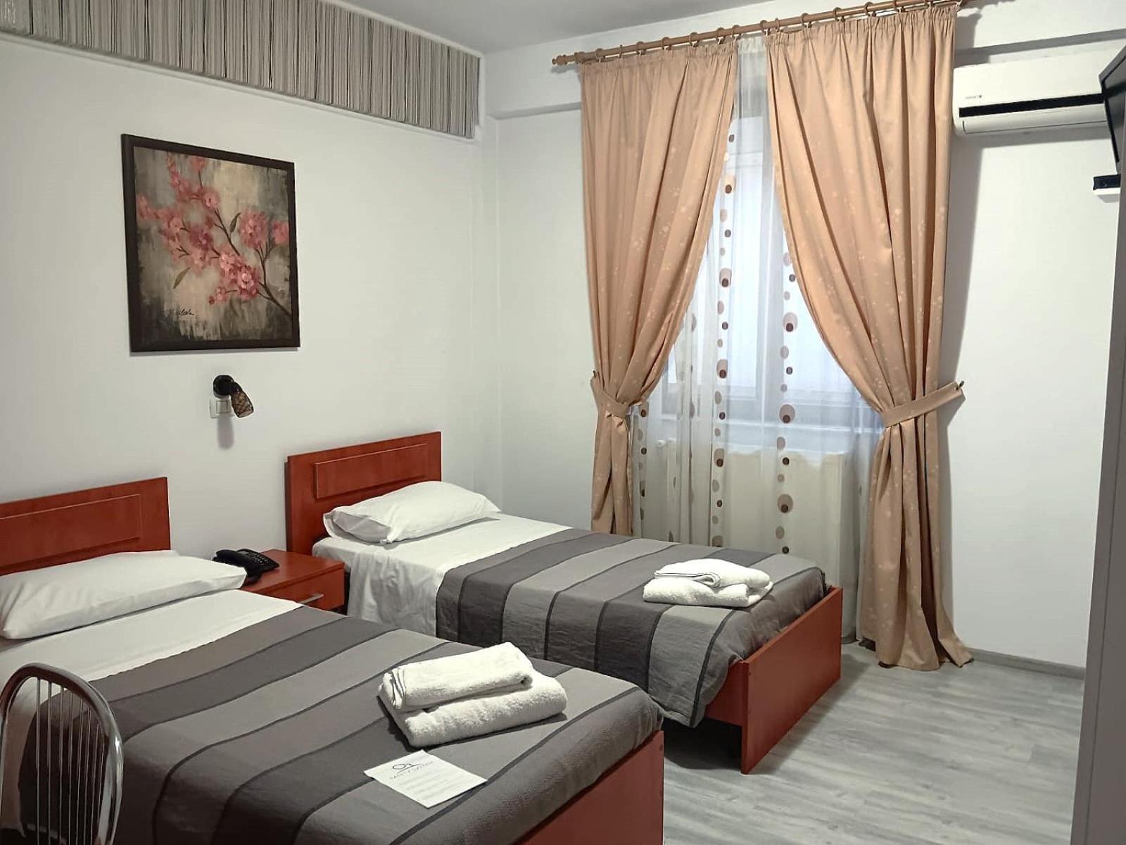 Hotel Vila Veneto Τιμισοάρα Εξωτερικό φωτογραφία